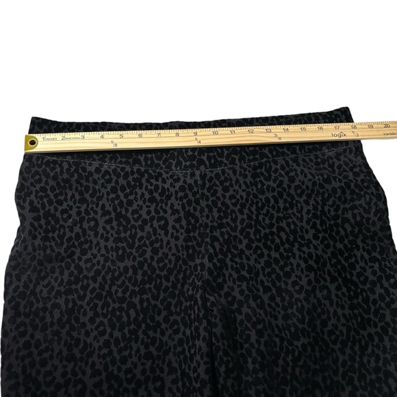 Old Navy High Rise Stevie Black Velvet Leopard Print Women's Pants Casual XL - Picture 12 of 14